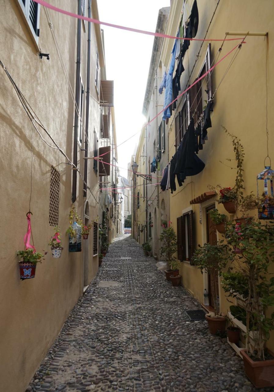 Centro Storico Alghero Bb Bed & Breakfast エクステリア 写真